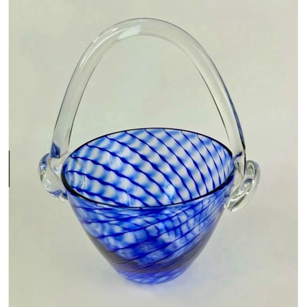 Signed Arnold Larson 2004 Studio Art Glass Basket Blue Swirl 8.5